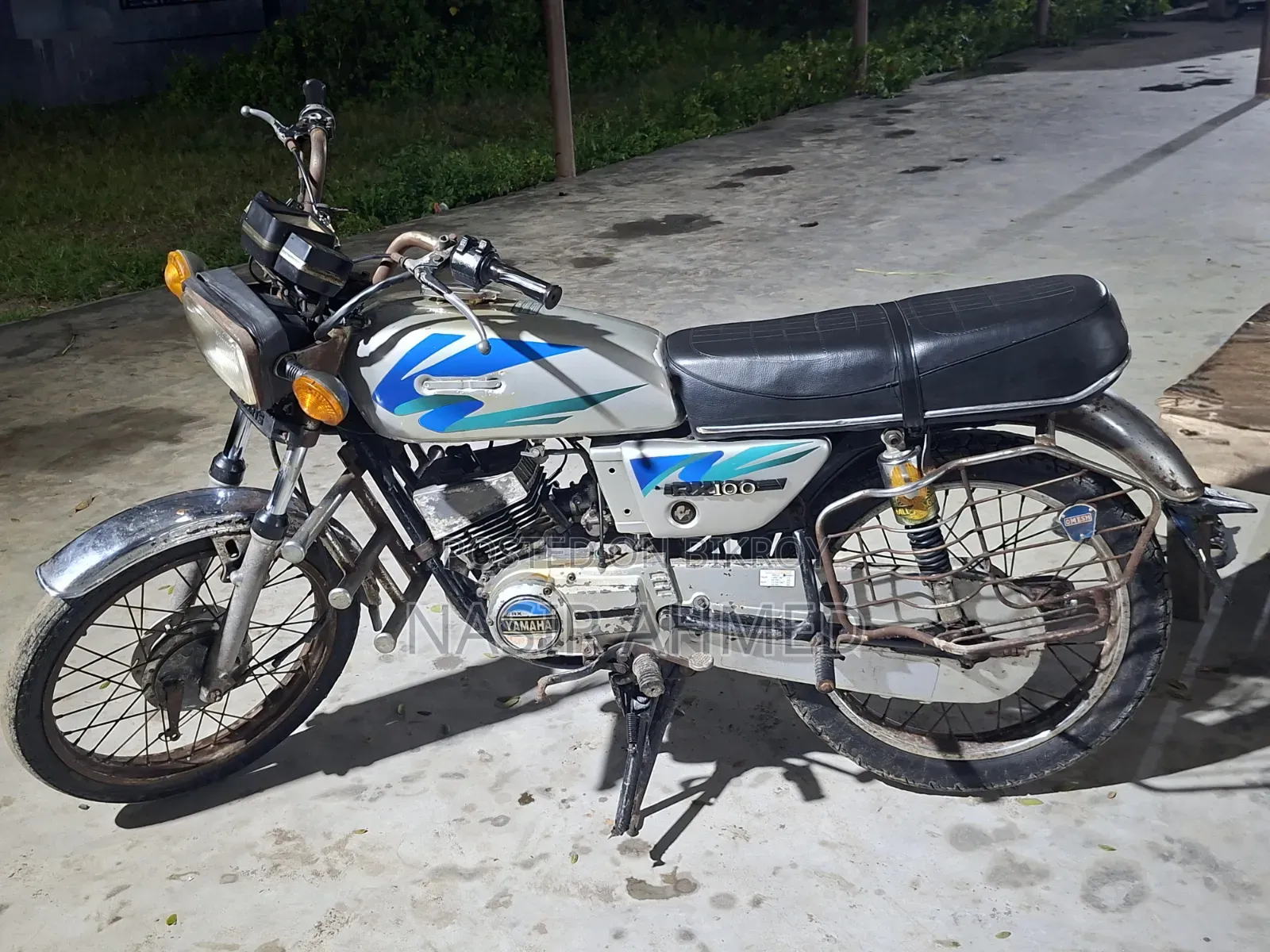 Yamaha 1992 Gray