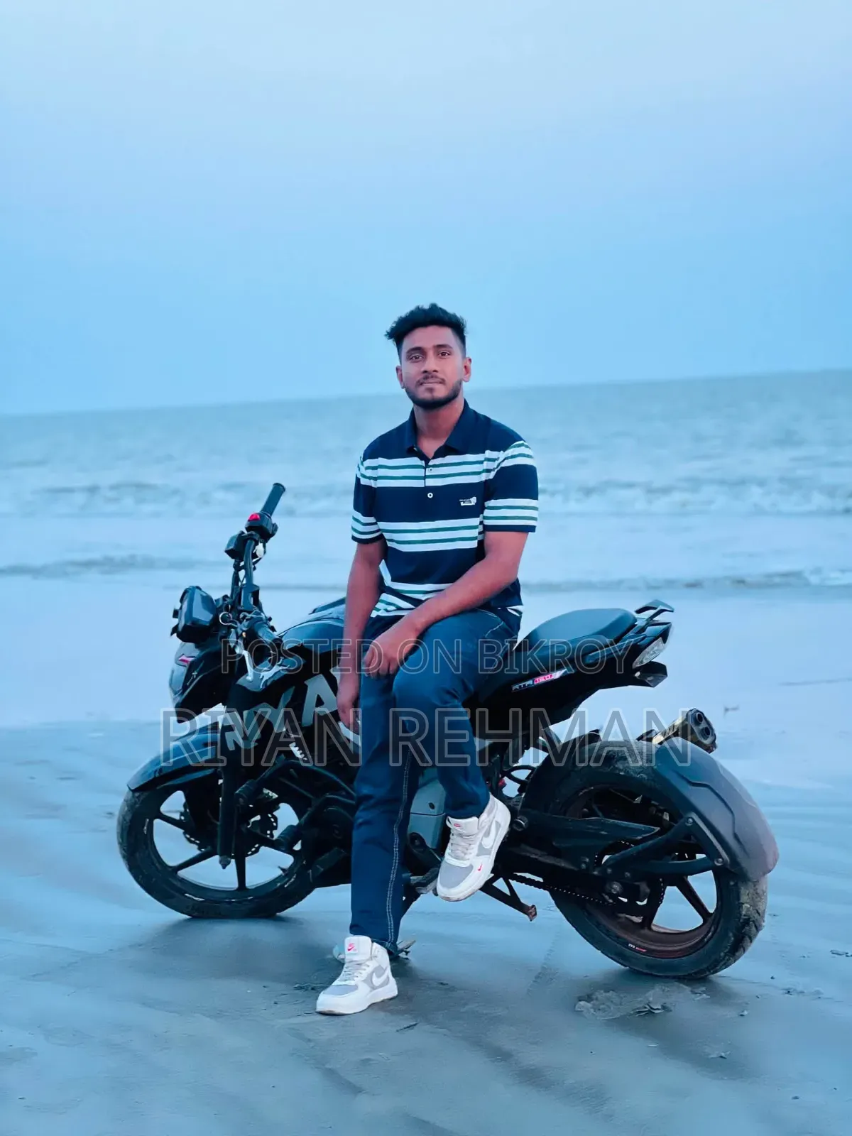 গুরুত্বপূর্ণভাবে কাজের দরকার