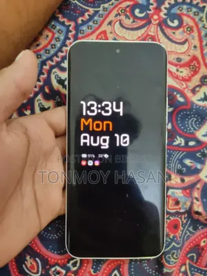 টেকনো পোভা স্লিম ৫জি ২৫৬ জিবি সাদা
