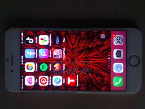 অ্যাপল আইফোন ৬ ৬৪ জিবি গোল্ড