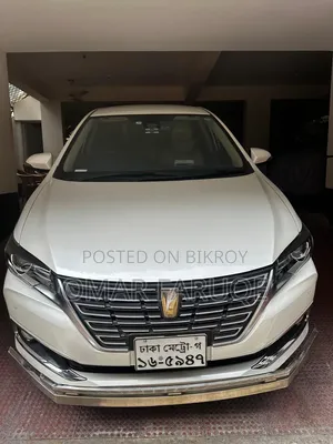 Toyota Premio 2.0 Front-Wheel Drive 2018 Pearl