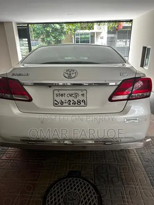 Toyota Premio 2.0 Front-Wheel Drive 2018 Pearl