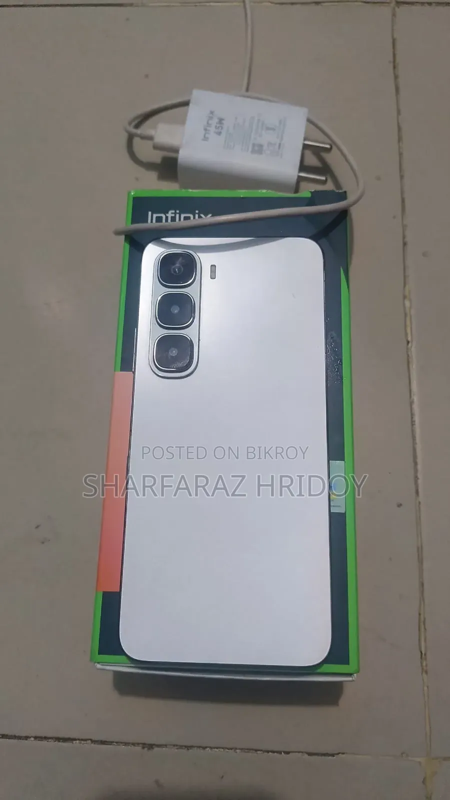 Infinix Hot 60i 128 GB Silver
