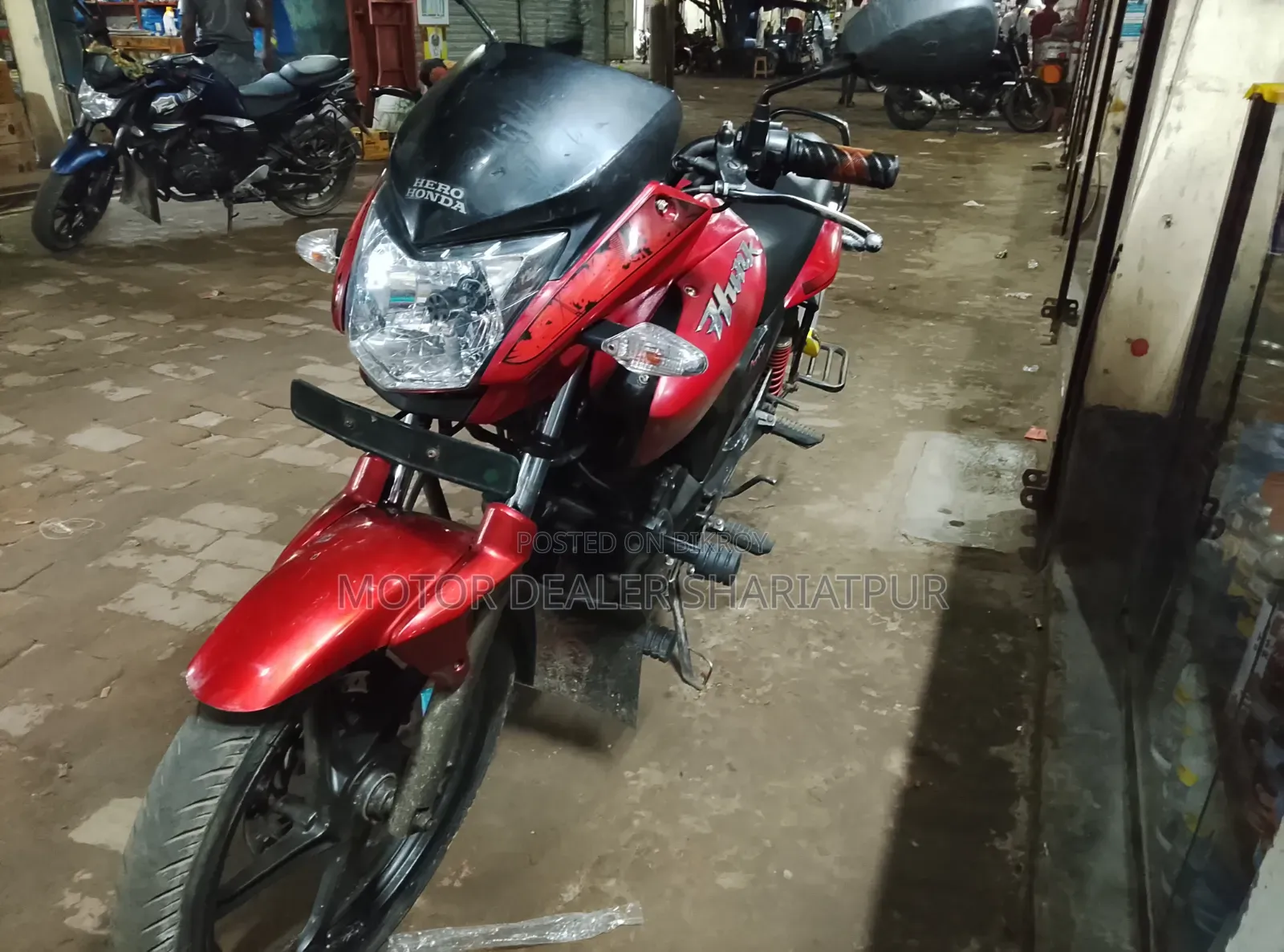 হিরো হাংক ২০১০ রেড