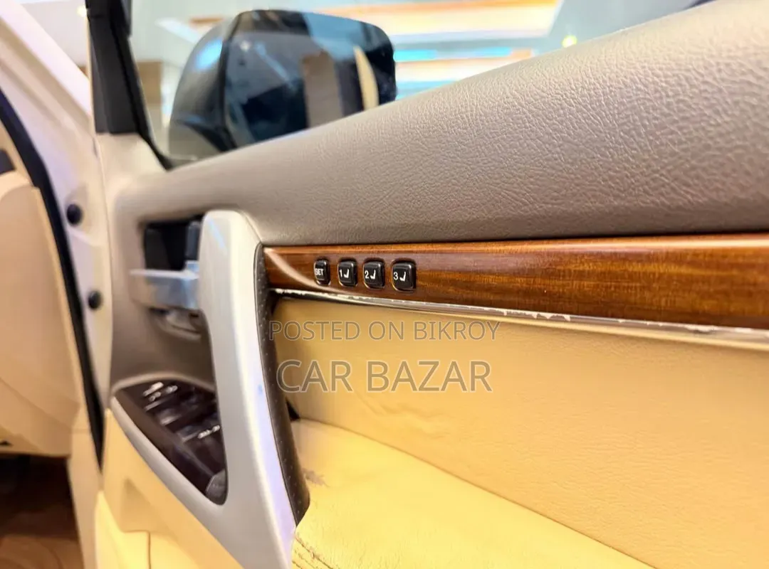 Toyota Land Cruiser 4.5 V8 VXR 2016 Pearl