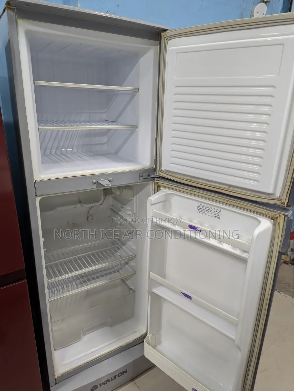 Walton Silver Frost Fridge 12.5 Cubic Feet