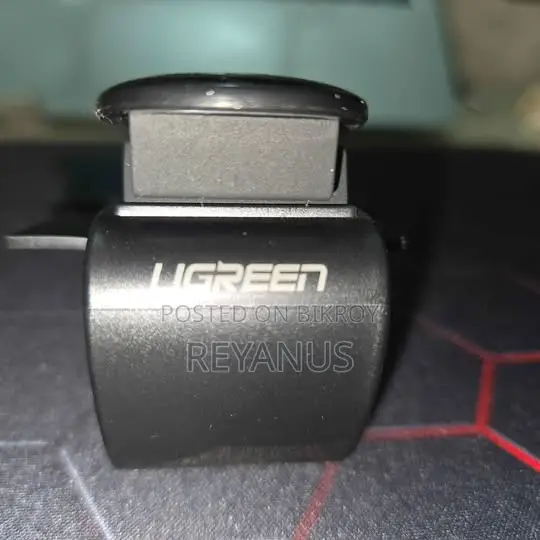 UGREEN LP136 Dashboard Snap Clip Phone Holder