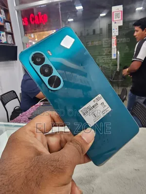 রিয়েলমি ১২৮ জিবি গ্রিন