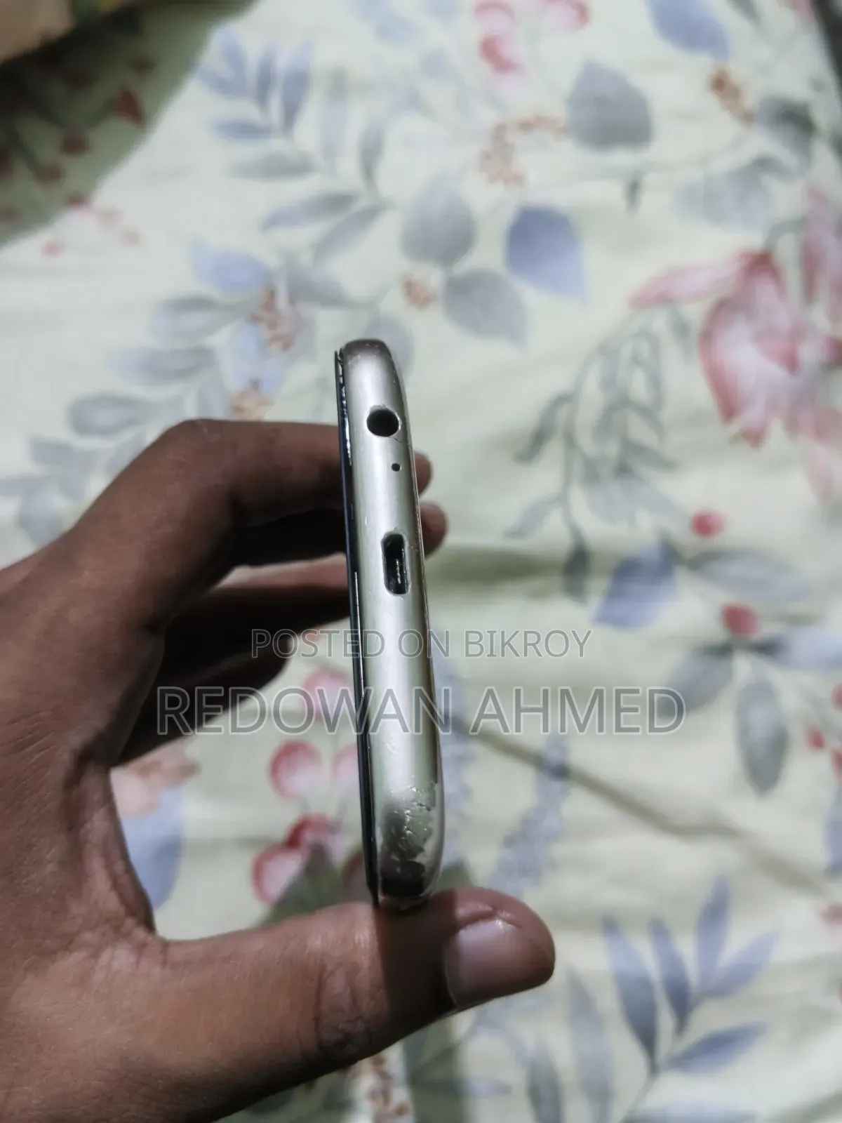 স্যামসাং গ্যালাক্সি জে৬ ৩২ জিবি গোল্ড