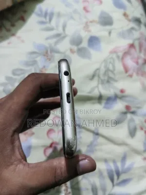 স্যামসাং গ্যালাক্সি জে৬ ৩২ জিবি গোল্ড