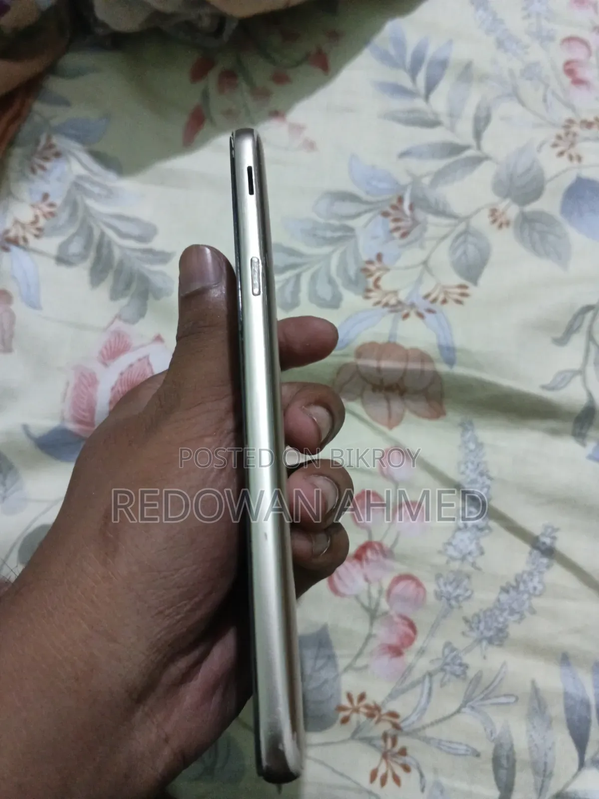 স্যামসাং গ্যালাক্সি জে৬ ৩২ জিবি গোল্ড