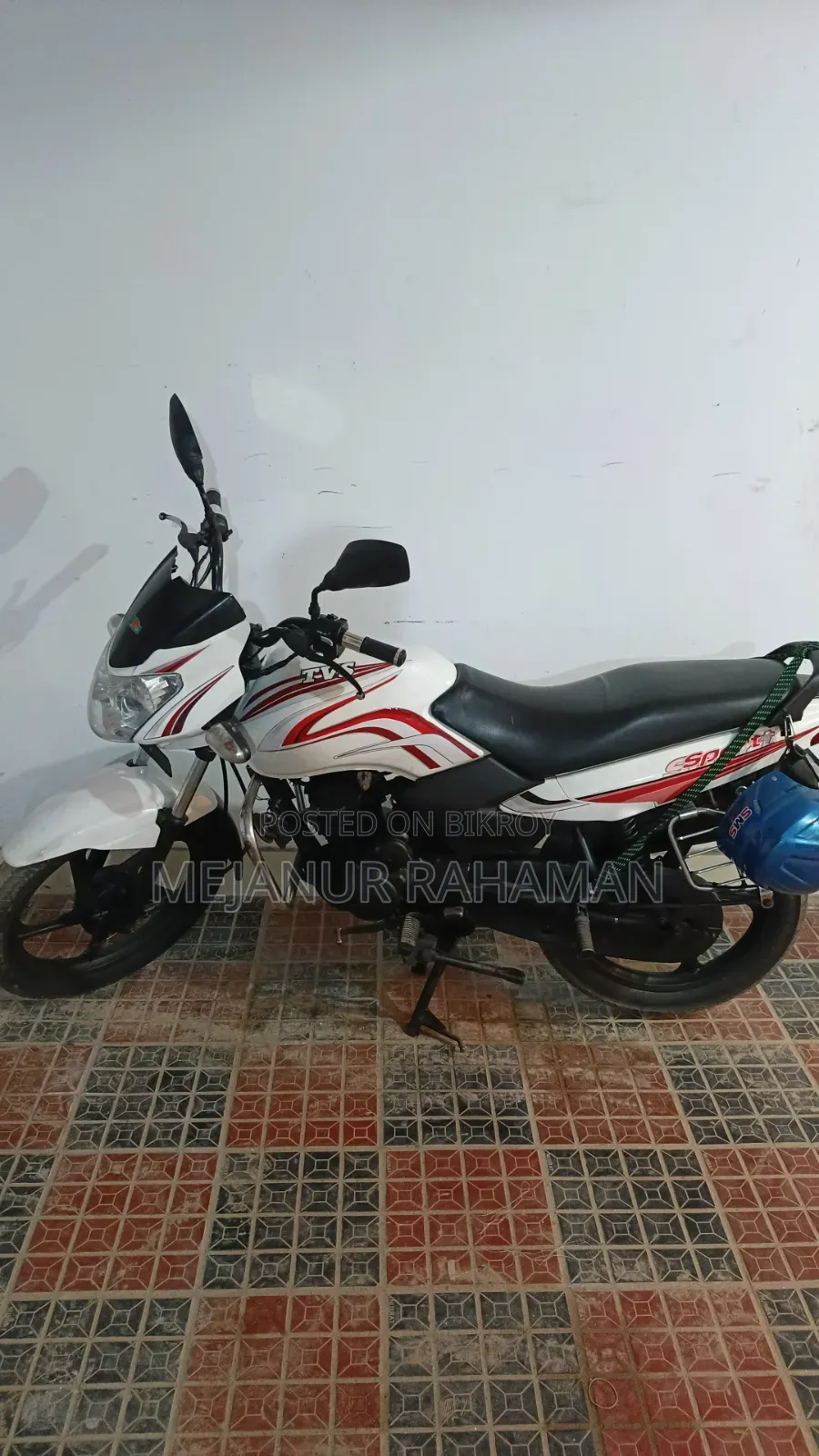 TVS Metro 2014 White