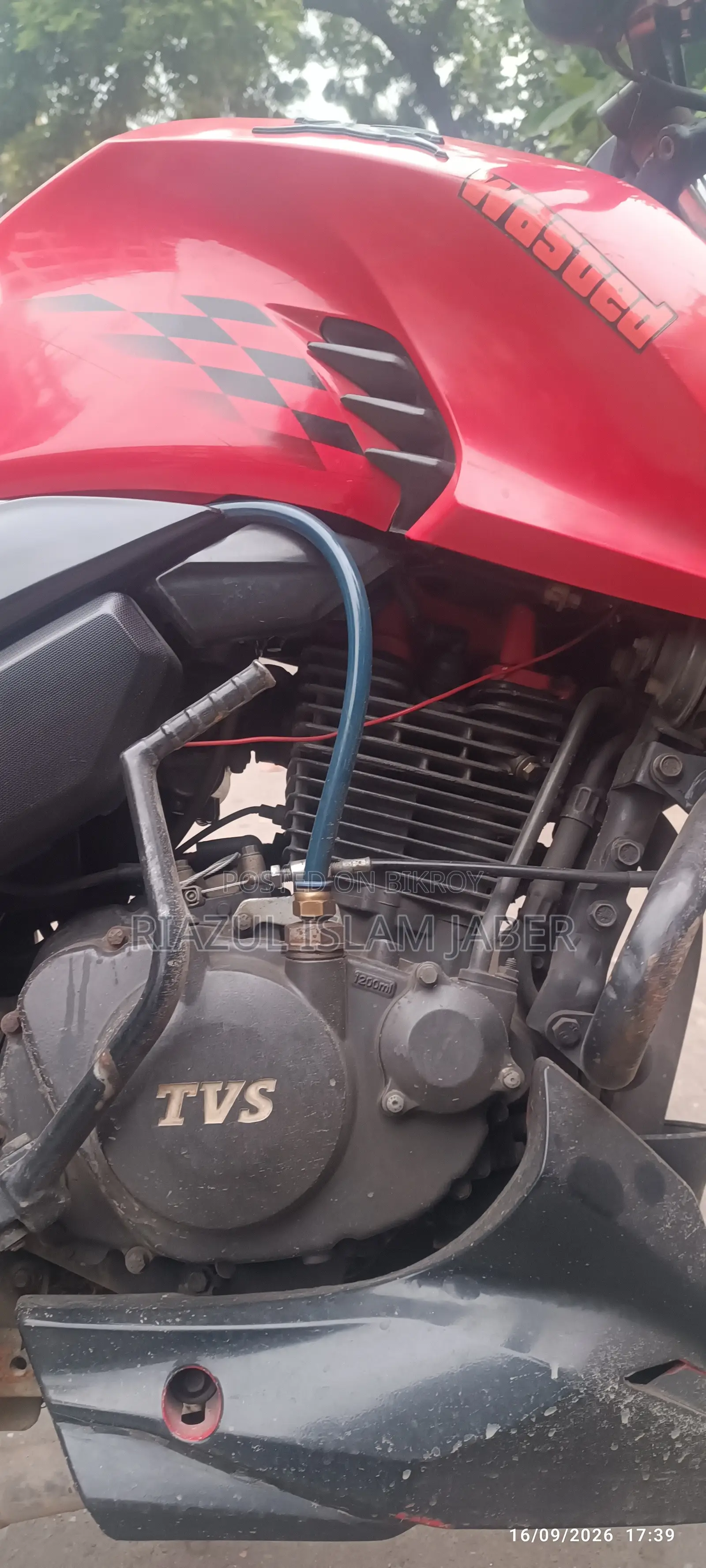 TVS Apache 160 4V 2019 Red
