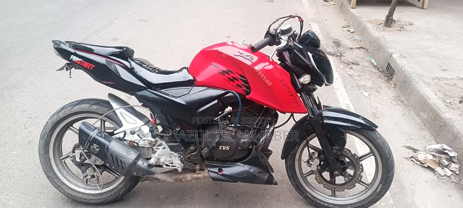 TVS Apache 160 4V 2019 Red