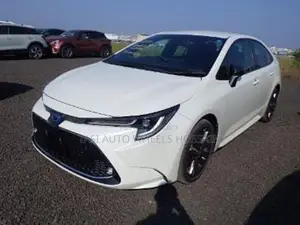 Toyota Corolla LE 2021 Pearl