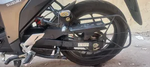 Suzuki Gixxer 2023 Red