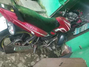 TVS Metro 2014 Red