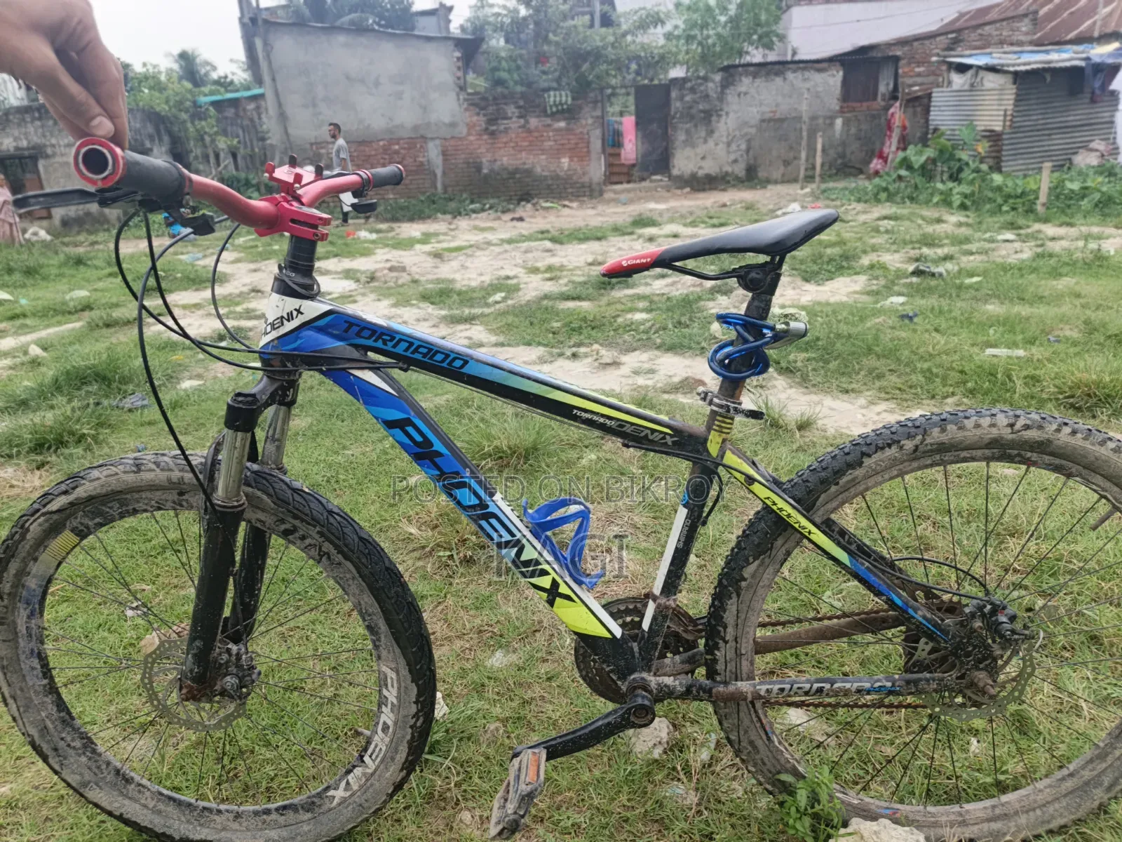 এই সাইকেল টা এমার্জেন্সি বিক্রি হবে নিতে চাইলে ইনবক্স করেন। উত্তরা আজপুর