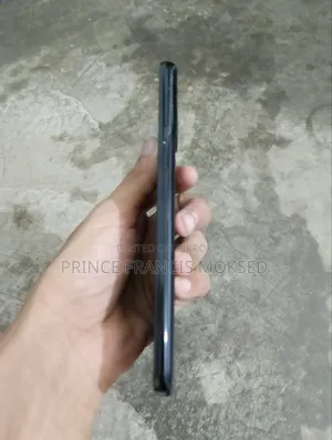 স্যামসাং গ্যালাক্সি এস ২১ প্লাস ৫জি ১২৮ জিবি কালো