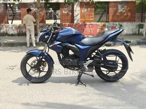 সুজুকি গিক্সার ২০২৩ ব্লু