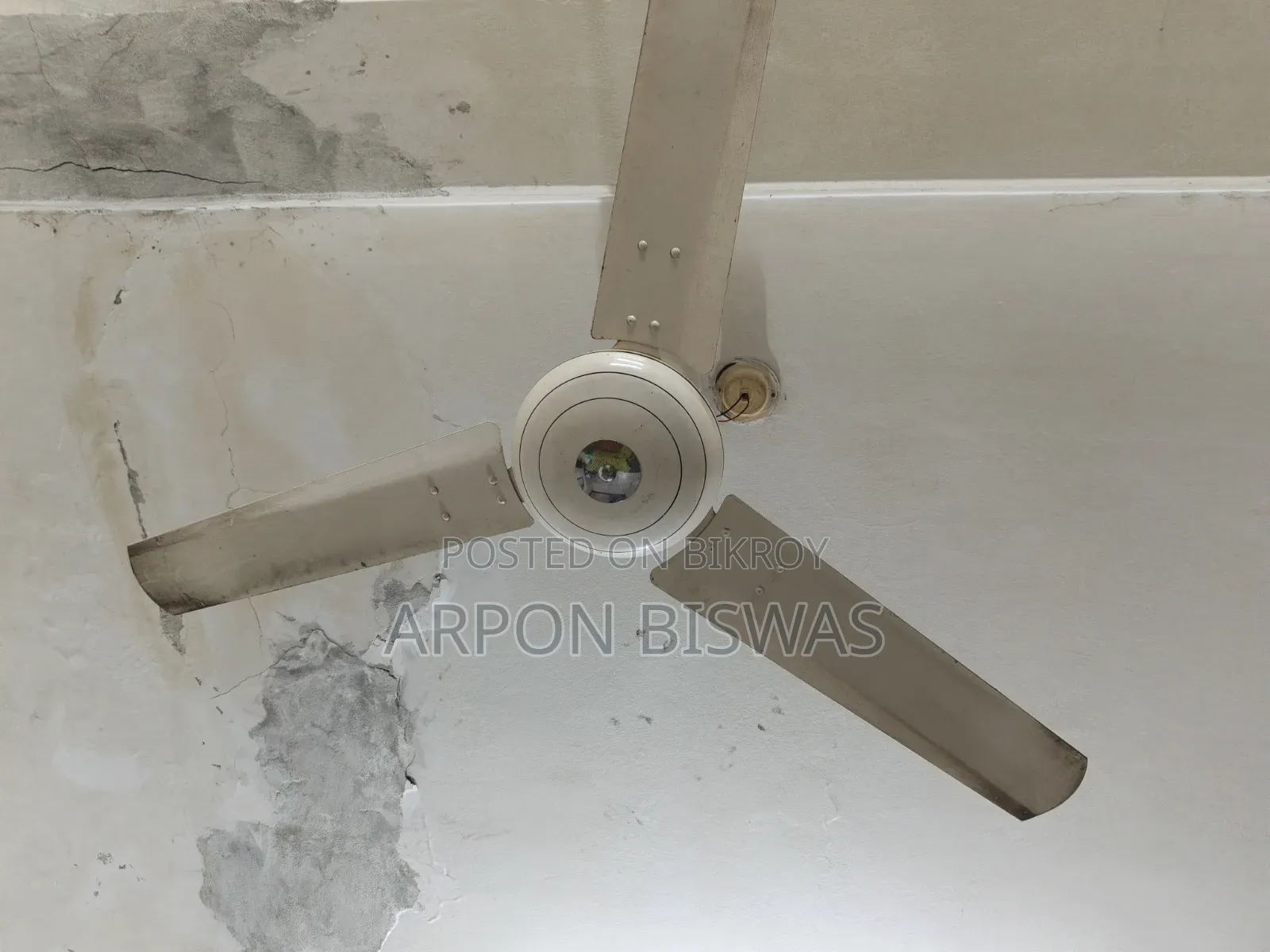 4 Vision Fans for Sale
