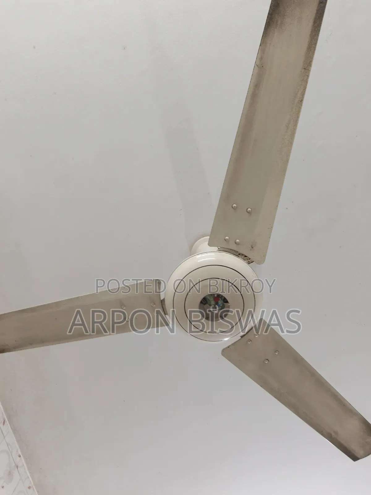 4 Vision Fans for Sale