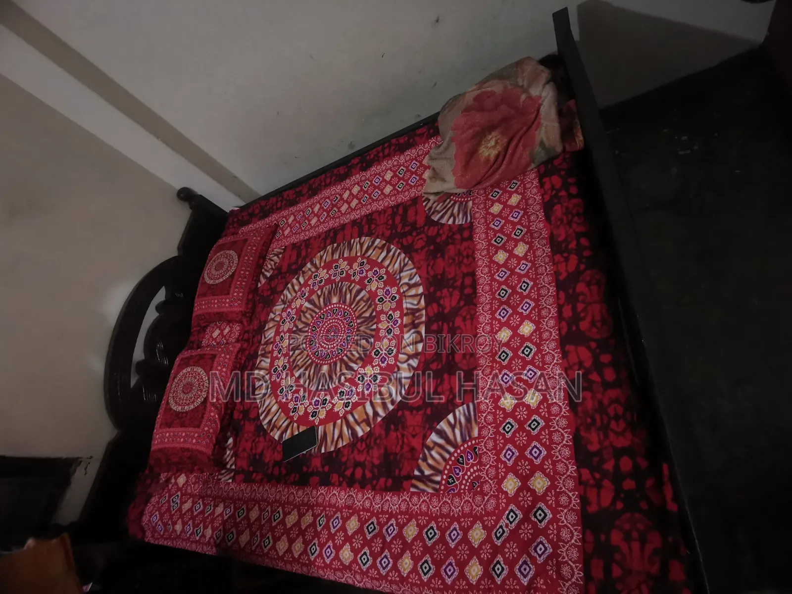 Used. Old but good condition double bed/5/7