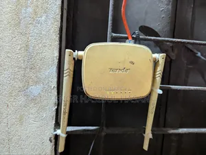 Tenda Router