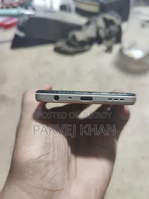 Oppo F17 128 GB Orange
