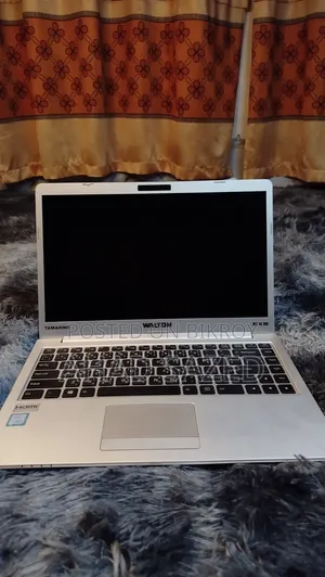 Laptop Waafox 8GB Intel Core i5 HDD 1T