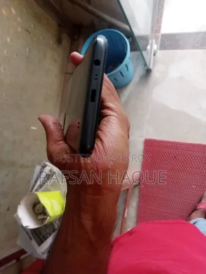 Realme 32 GB Blue