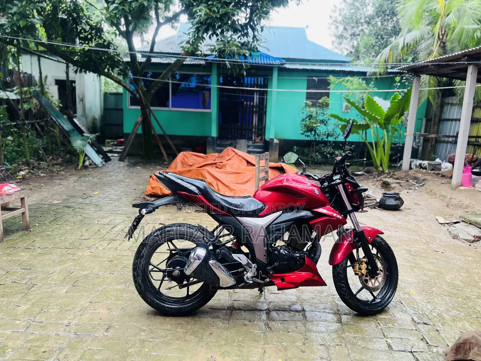 Suzuki Gixxer 2022 Red