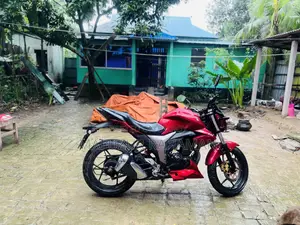 Suzuki Gixxer 2022 Red