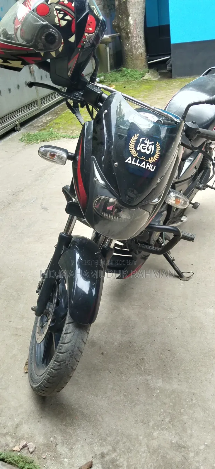 বাজাজ পালসার ১৫০ ২০২০ ব্ল্যাক