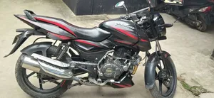 বাজাজ পালসার ১৫০ ২০২০ ব্ল্যাক