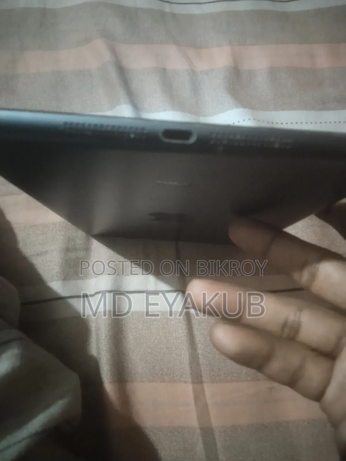 Apple iPad Wi-Fi 32 GB Gray