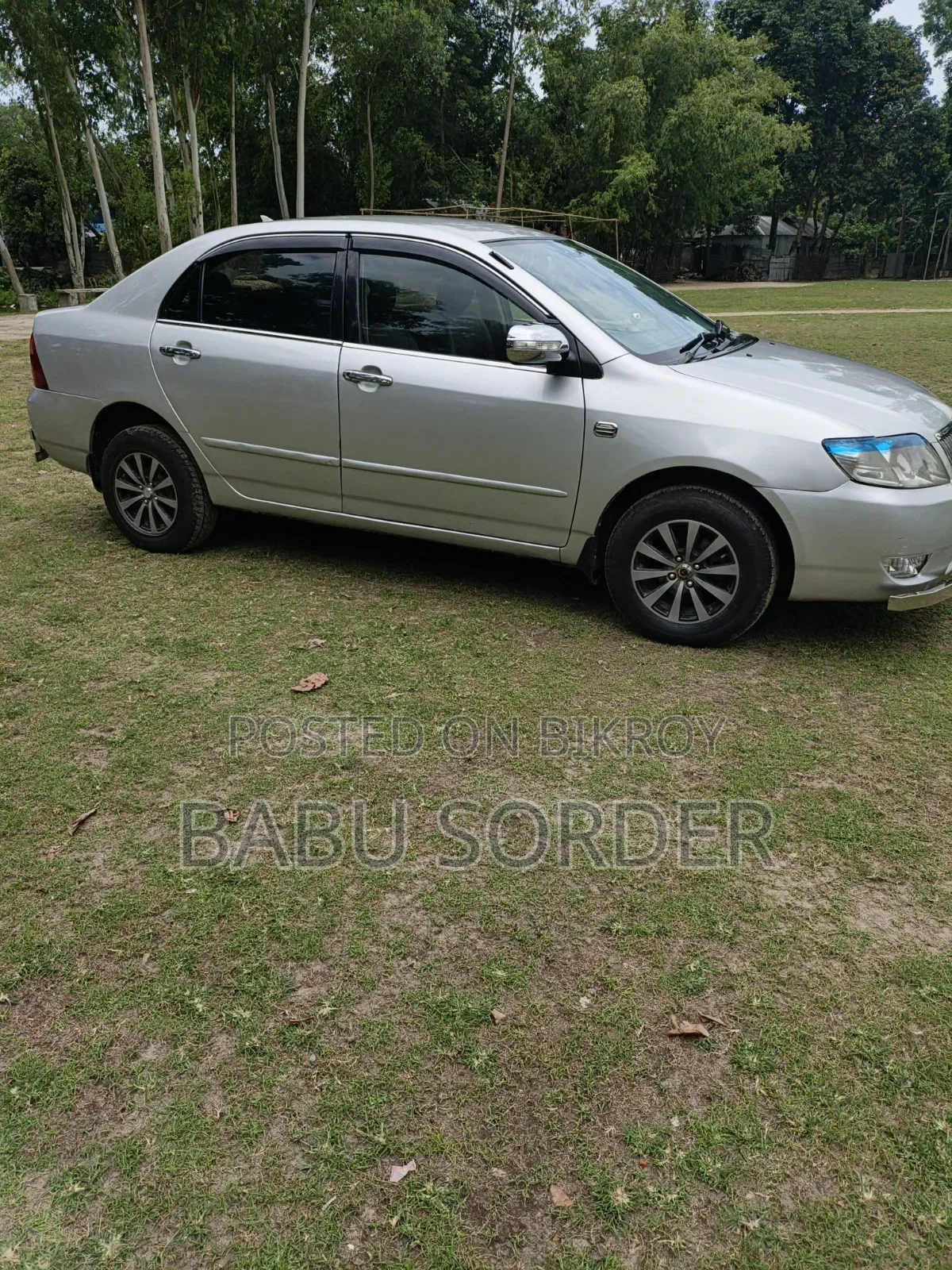 টয়োটা করোলা ২০০৫ সিলভার