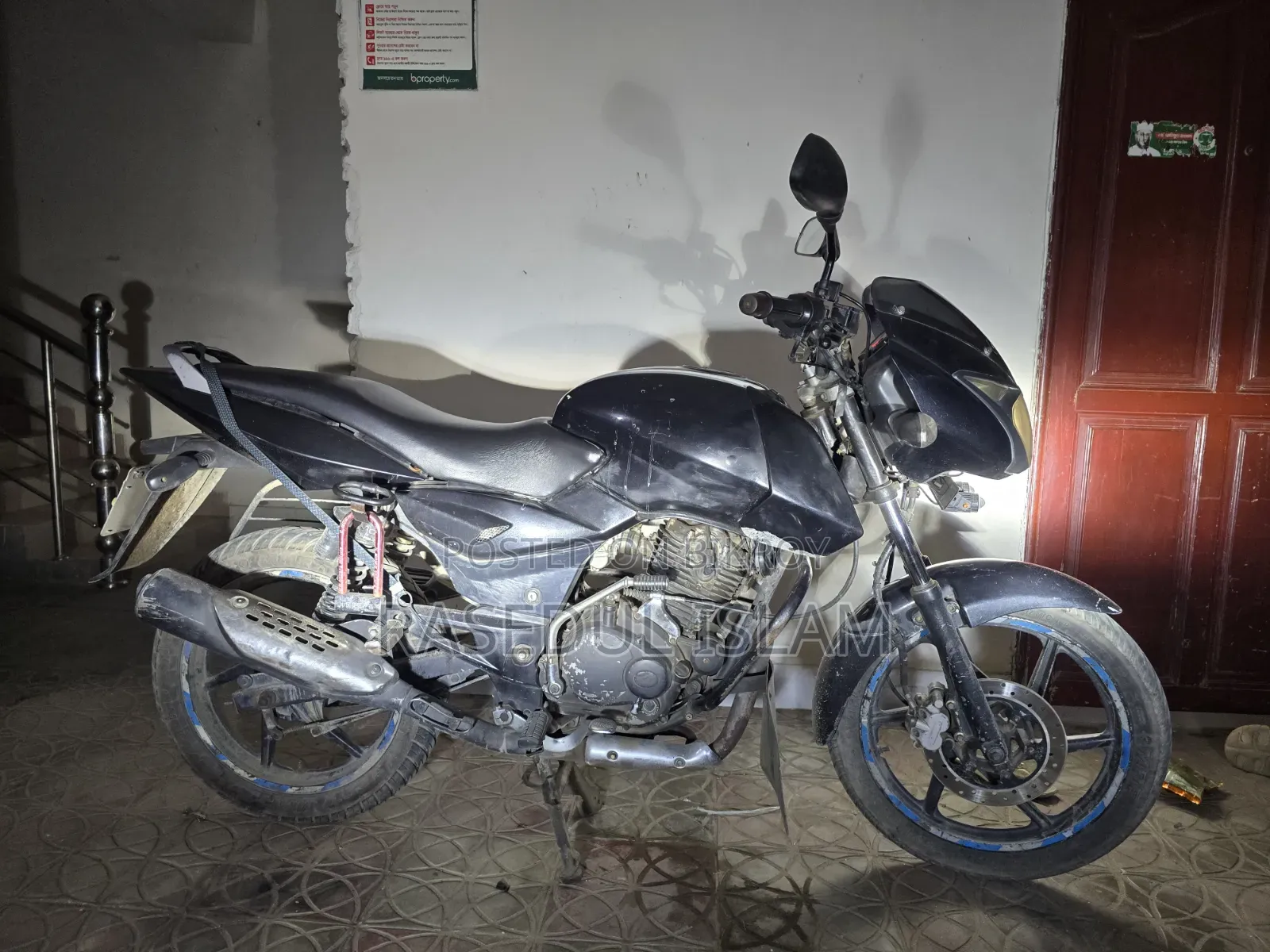 বাজাজ পালসার ১৫০ ২০১০ ব্ল্যাক
