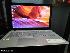 ASUS VivoBook X540SA 4GB Intel Core i3 1TB HDD Laptop