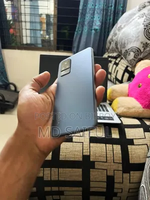 ভিভো ভি২১ই ১২৮ জিবি ব্ল্যাক