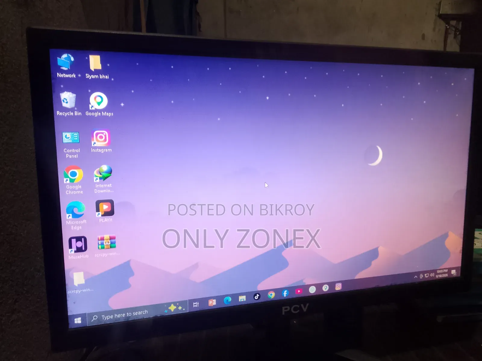 Desktop Computer 8 GB RAM Intel Core i3 250 GB SSD