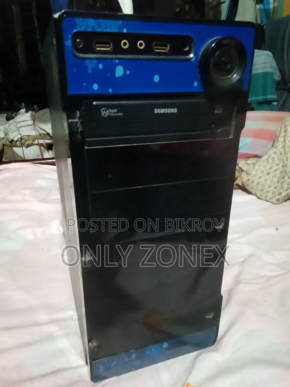 Desktop Computer 8 GB RAM Intel Core i3 250 GB SSD