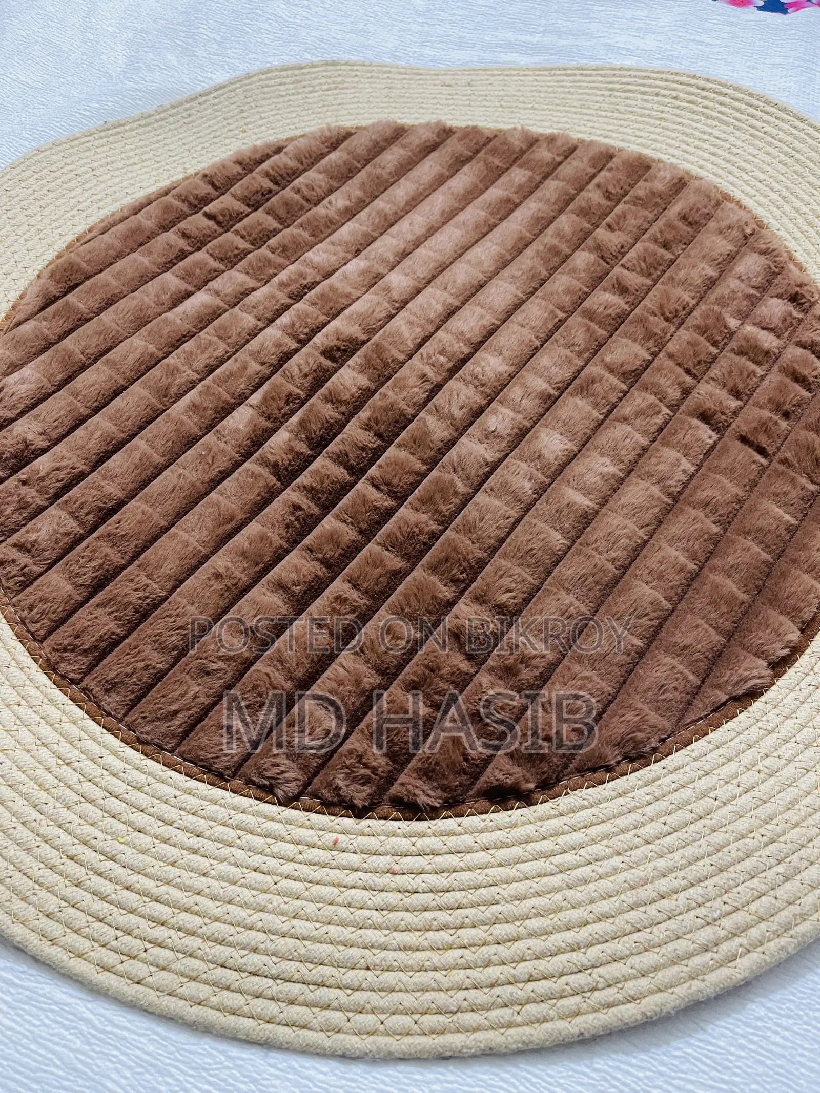 Premium Round Carpet