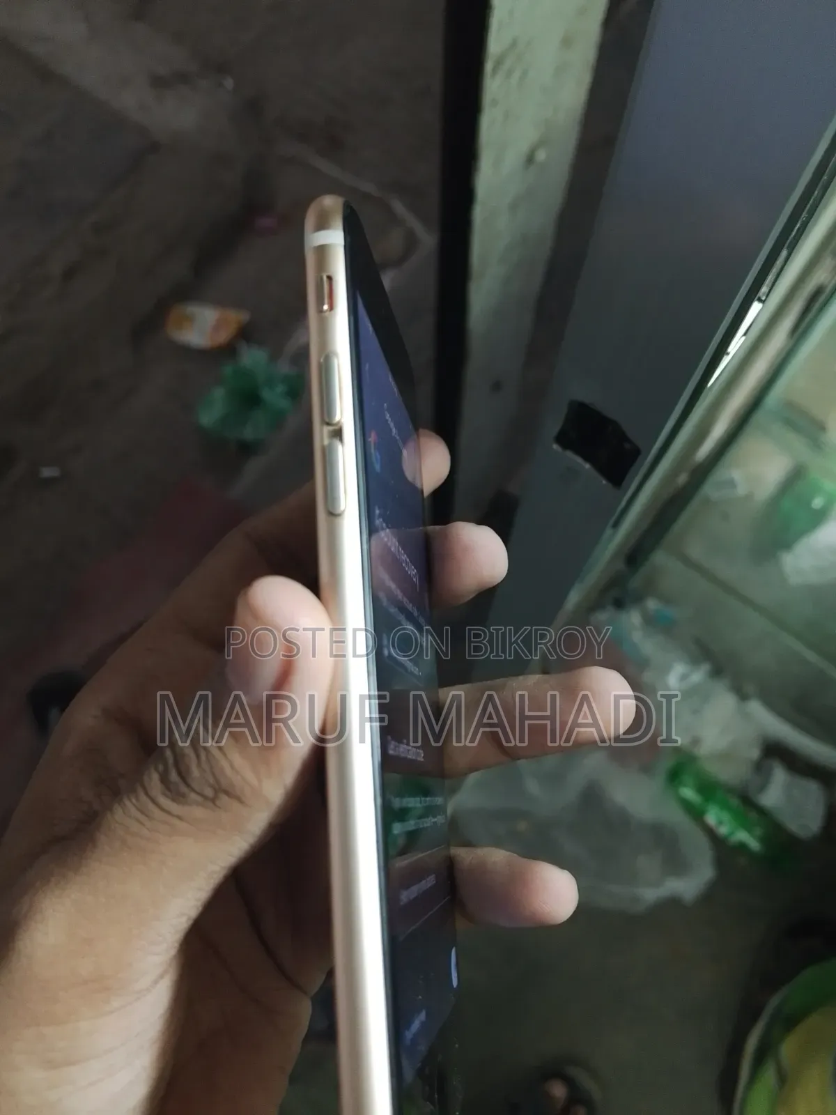 অ্যাপল আইফোন ৬এস ৬৪ জিবি গোল্ড