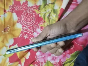 Vivo V20 128 GB Blue