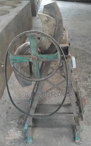 Cow Straw Cutting Machine