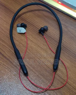 RiRO Neckband