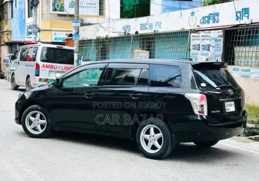 Toyota Corolla Fielder 1.5 Petrol FWD 2010 Black