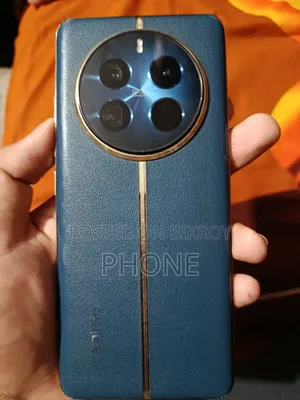 রিয়েলমি ১২ প্রো+ ২৫৬ জিবি ব্লু