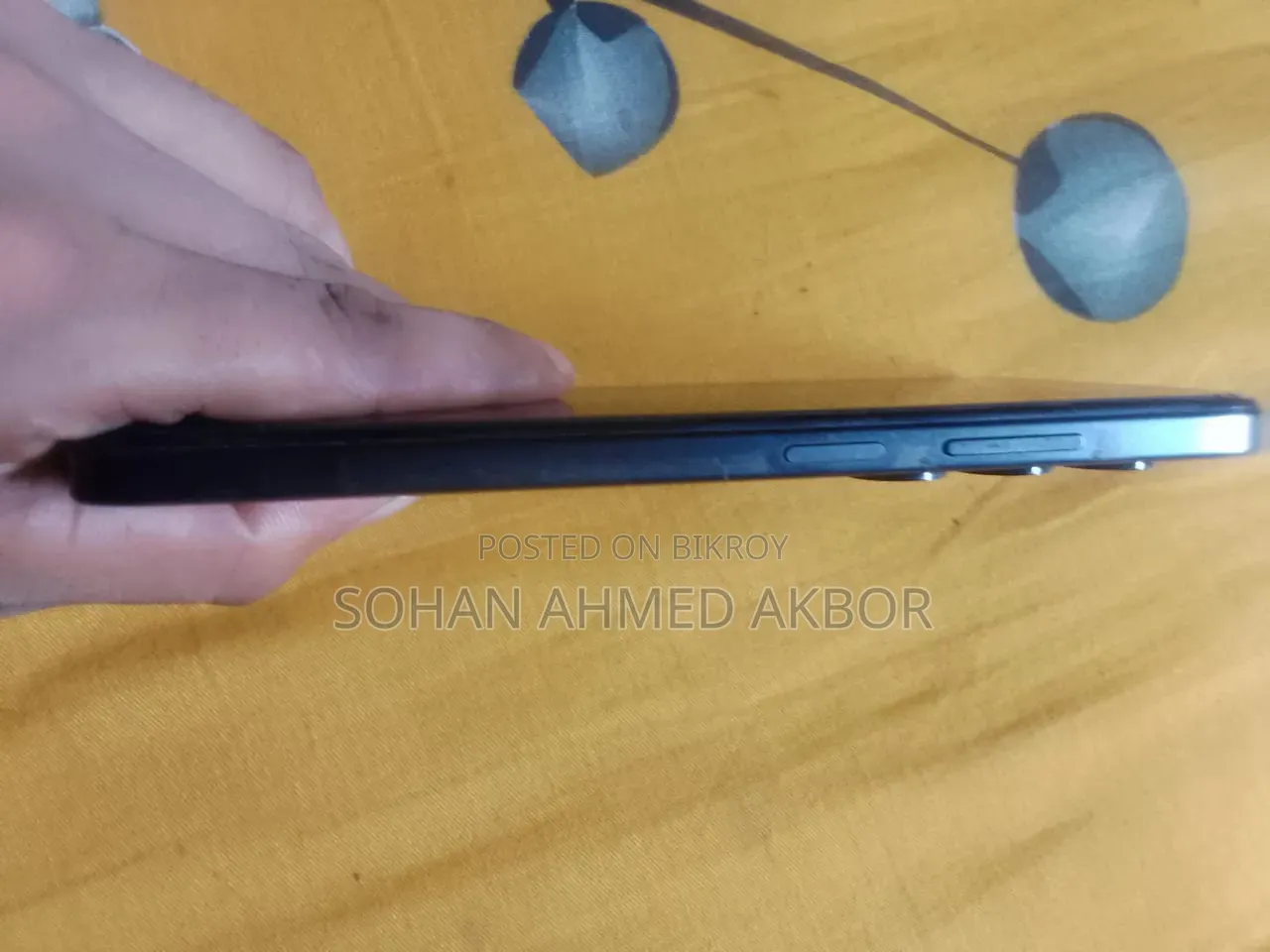 ইটেল পাওয়ার ৭০ ১২৮ জিবি ব্ল্যাক